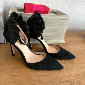 Elegant Black Ruffled Heels